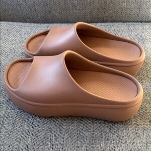 Calia By Carrie Underwood Womens Terracota Wedge Comfort Slip On Sandal Size: 8